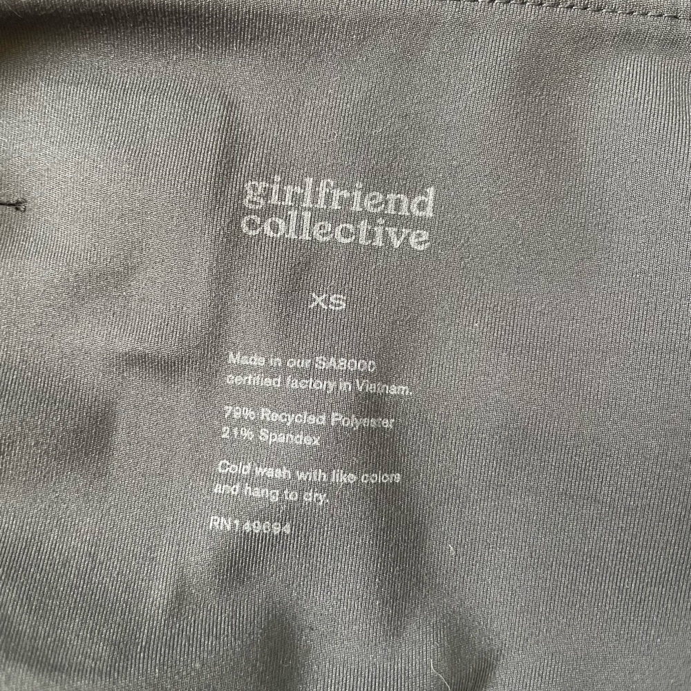 Girlfriend Collective Bike Short - Picture 3 of 3
